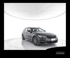 BMW 320 Serie 3 d mhev 48V M Sport auto