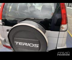 PORTELLONE POSTERIORE COMPLETO DAIHATSU Terios 1Â°