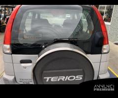 PORTELLONE POSTERIORE COMPLETO DAIHATSU Terios 1Â°