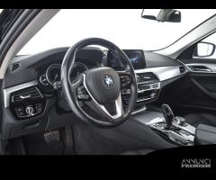 BMW 520 Serie 5 d xDrive Luxury - 8