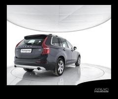 VOLVO XC90 D5 AWD Geartronic Momentum