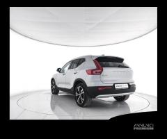 VOLVO XC40 T5 Recharge Plug-in Hybrid Inscriptio