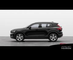 VOLVO XC40 B3 Mild hybrid Benzina Core