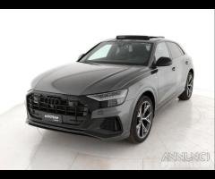 Tutti i ricambi disponibili per audi q8