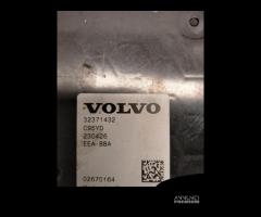 Inverter Volvo V60 D420T8 2023