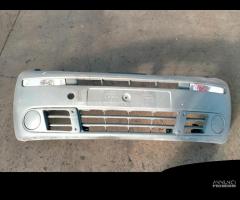 Paraurti Anteriore Opel Vivaro 2004