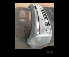 Paraurti Anteriore Opel Vivaro 2004