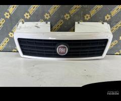 MASCHERINA ANTERIORE FIAT Doblo Cargo (05>09) - 1