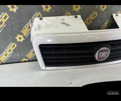 MASCHERINA ANTERIORE FIAT Doblo Cargo (05>09) - 3