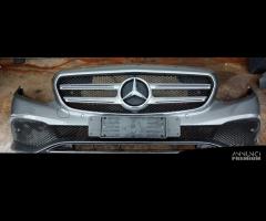 Muso Mercedes-Benz Classe E213 2.2D 2016> fari led - 9