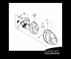 Mascherina riflettente faro anteriore MV F4