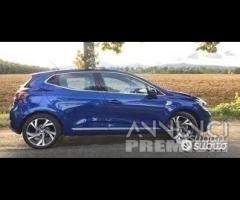 Renault clio 2020 come ricambi c2178