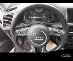 VOLANTE AUDI Q5 «8RB» (2012)