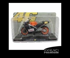 Modellino 1/18 Honda NSR 500 Valentino Rossi