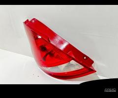 STOP FANALE POSTERIORE SINISTRO FORD Fiesta 6Â° Se