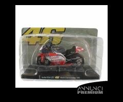 Modellino 1/18 Aprilia RSW 250 Valentino Rossi - 1