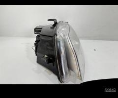 FARO ANTERIORE SINISTRO AUDI A4 Avant (8E) (00>04)