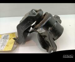 SUPPORTO MOTORE HYUNDAI i20 Serie 21810Q0000 G3LF