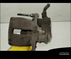 PINZA FRENO POSTERIORE DESTRA AUDI A4 Avant (8K5)