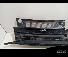 GRIGLIA PARAURTI VOLKSWAGEN Golf 6 Berlina 5K0 853 - 8