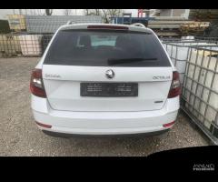 Ricambi SKODA OCTAVIA SW 2017 1.4 BENZINA CPW DSG