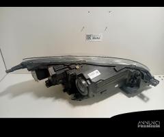 FARO ANTERIORE DESTRO FORD Kuga Serie LV4B13E015CE