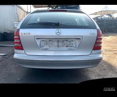 Ricambi Mercedes classe C SW W203 646 2006