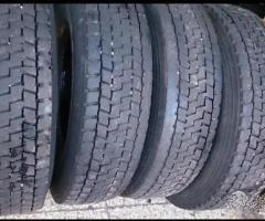 4 gomme usate 10 22.5 brigestone v steel