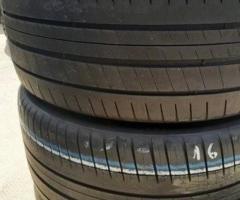 Coppia di pneumatici usati 285 35 20 Michelin