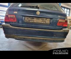 Paraurti posteriore BMW 320 del 2001 - 3