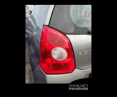 Fanale posteriore sinistro SUZUKI ALTO del 2014