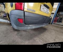 Paraurti posteriore RENAULT KANGOO del 2005