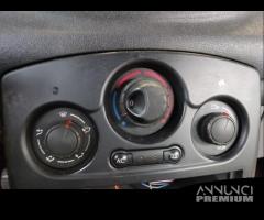 Ricambi RENAULT CLIO 1461cc DCI del 2006 - 12