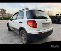 FIAT SEDICI per ricambi usati M16A