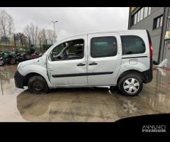 RENAULT KANGOO per ricambi usati  K4MK8 - 4