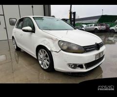 VOLKSWAGEN GOLF 6 per ricambi usati CAX - 9