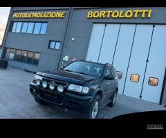 OPEL FRONTERA B per ricambi usati Y22DTH