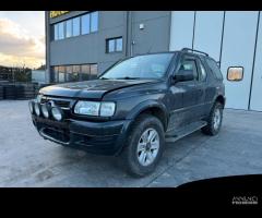 OPEL FRONTERA B per ricambi usati Y22DTH