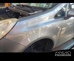 Parafango sinistro OPEL CORSA D del 2008