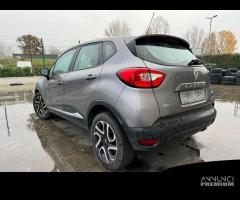 RRENAULT CAPTUR per ricambi usati K9KB6