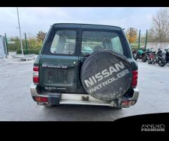 NISSAN PATROL GR Y61 per ricambi usati ZD30 - 6