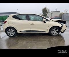 RENAULT CLIO 4 per ricambi usati   H4BB4 - 8