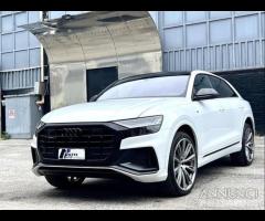 Ricambi Audi Q8 - 1