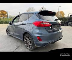 FORD FIESTA ST LINE MK7 per ricambi usati XYJE