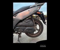 KYMCO AGILITY 125 per ricambi usati KL25B - 10