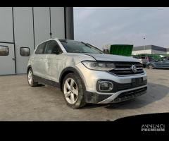 VOLKSWAGEN T-CROSS per ricambi usati DKR - 8