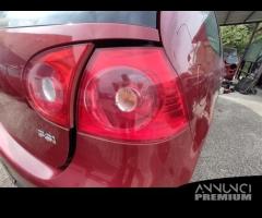 Fanale posteriore destro VOLKSWAGEN GOLF 5 2004