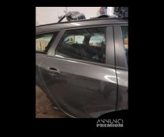 Porta posteriore dx OPEL ASTRA J del 2012