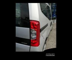 Fanale posteriore destro FIAT QUBO del 2012 - 1