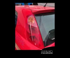 Fanale post sinistro FIAT GRANDE PUNTO 2008 - 1